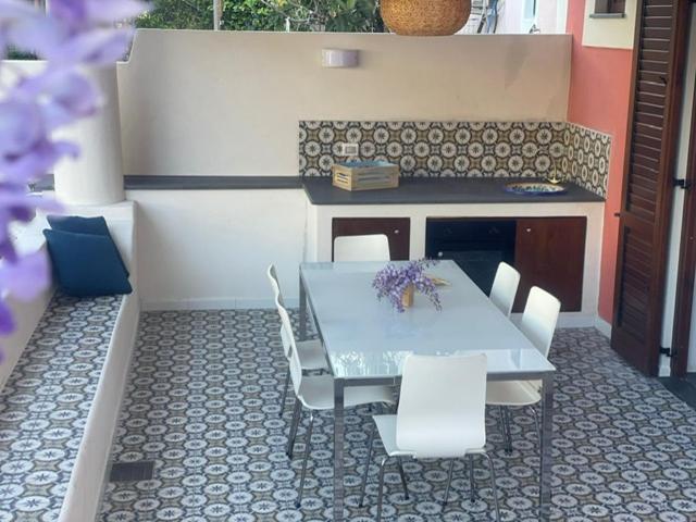 ליפארי Casa Grazia Apartments מראה חיצוני תמונה